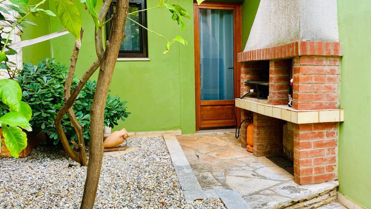 Bilini Garden Apartment 普拉 外观 照片